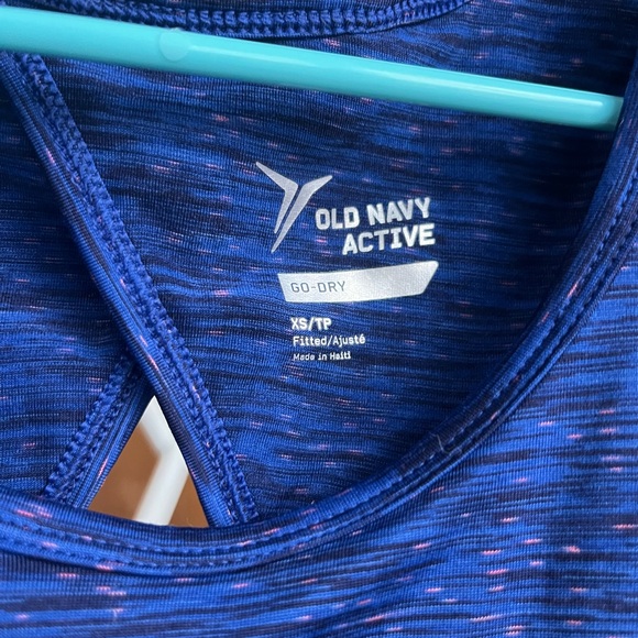 3 Athletic Women's Tank Tops - Blue, Black, and Gray
Lululemon & Old Navy - Picture 3 of 9